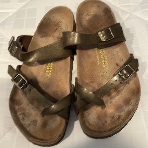 Birkenstock sandals size 9
